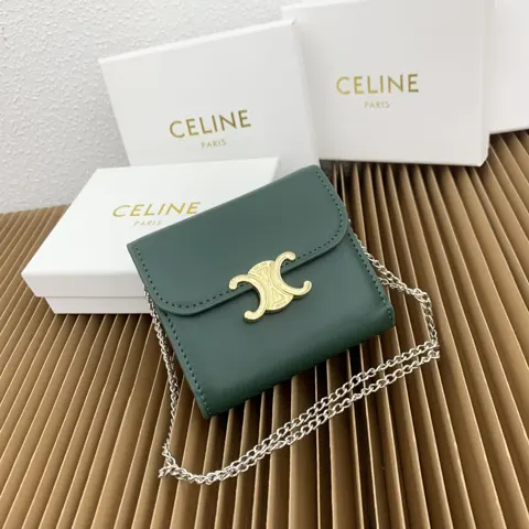 Celine Triomphe