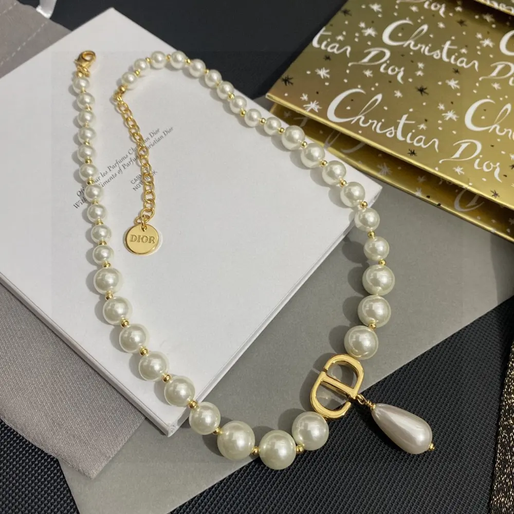 Dior vintage necklace