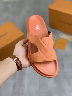 Louis Vuitton men’s slippers