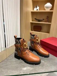 VALENTINO autumn and winter new Martin boots