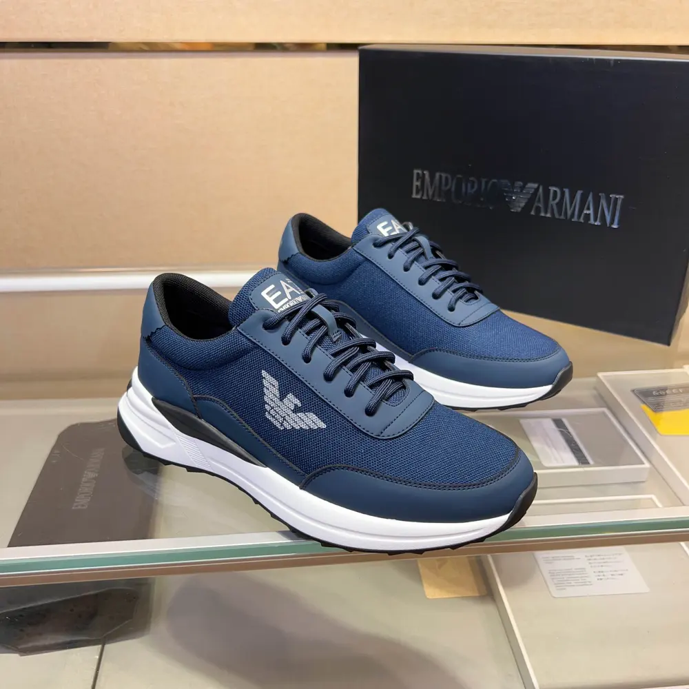 Armani original counter trendy shoes The upper