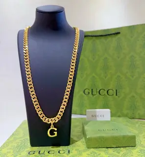 GucciThe latest Gucci necklace with a higher grade chain