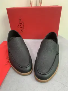Valentino Men’s LEISURE FLOWS Calfskin Casual Shoes