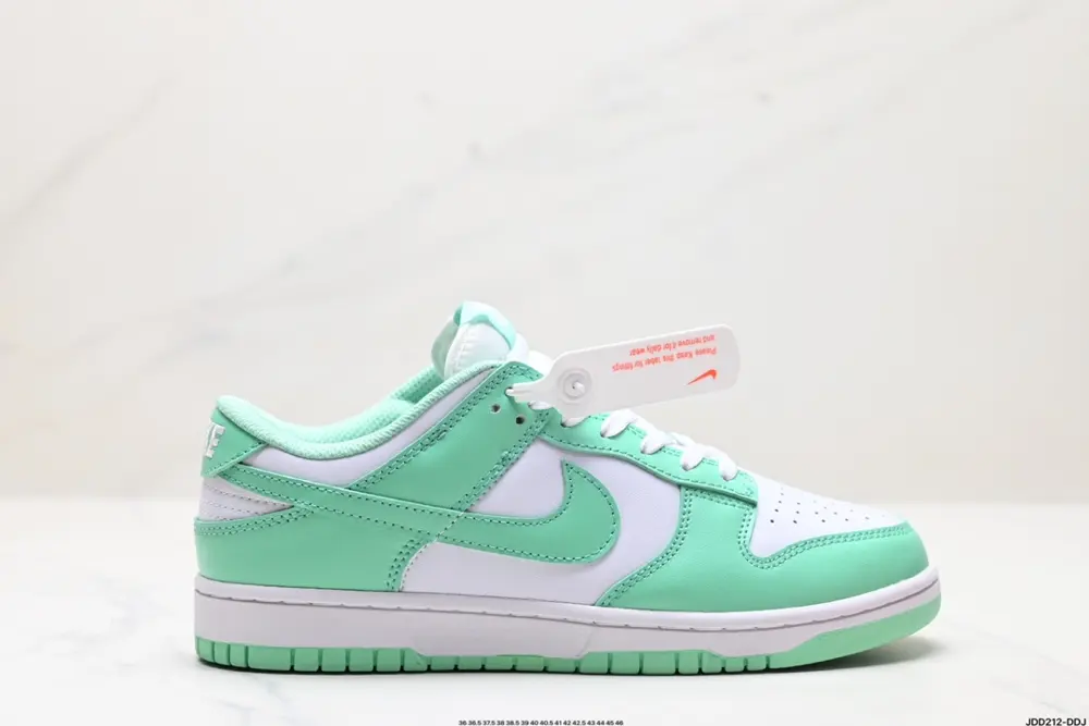 Nike SB Dunk Low Retro Dunk Series Retro Low-top Casual Sports Skateboard Shoes AR0778-110