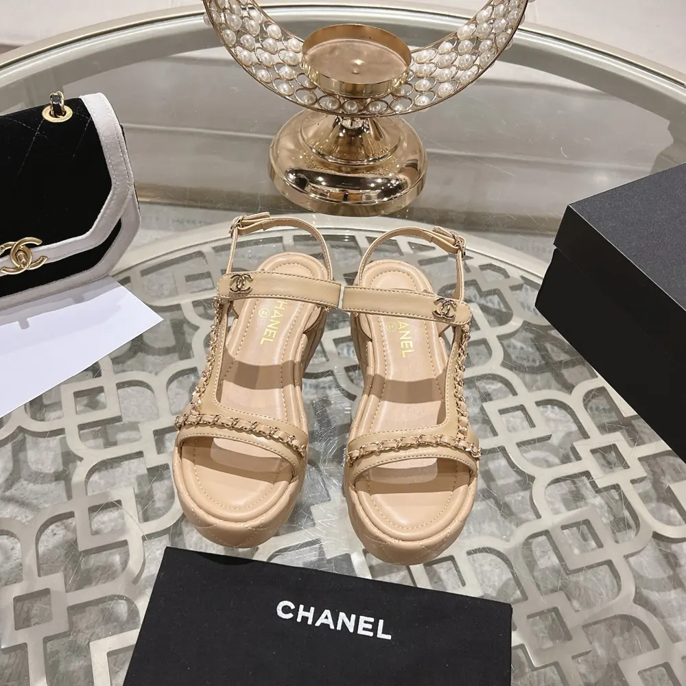 Chanel chain thick-soled casual sandals