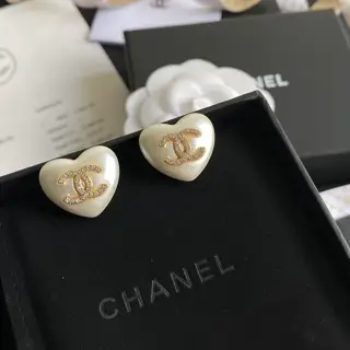 Chanel Small Pearl Heart Earrings