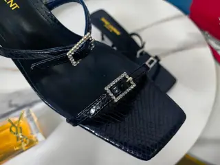 Yves Saint Laurent Heels