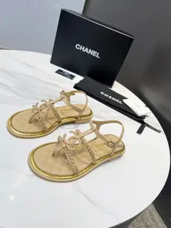 Chanel classic flip-flop sandals