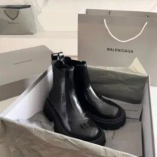 BALENCIAGA# Balenciaga new big head derby shoes