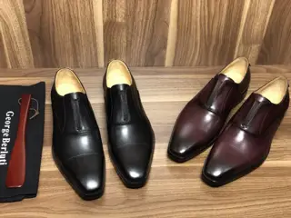 Berluti formal leather shoes. Imported Italian cowhide outsole. Wear with noble gentleman