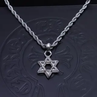 Chrome Hearts necklace