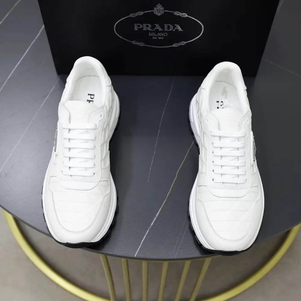 Prada casual fashion men’s shoes