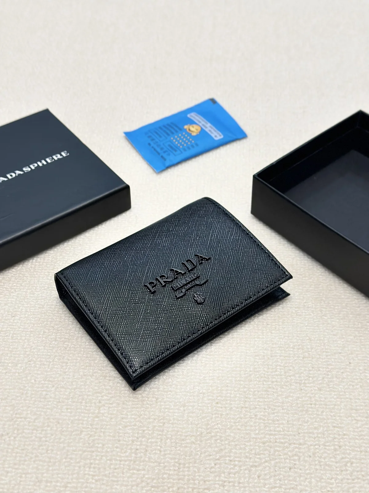 prada Wallet