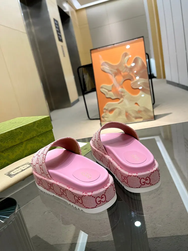 Gucci’s latest limited edition thick-soled slippers