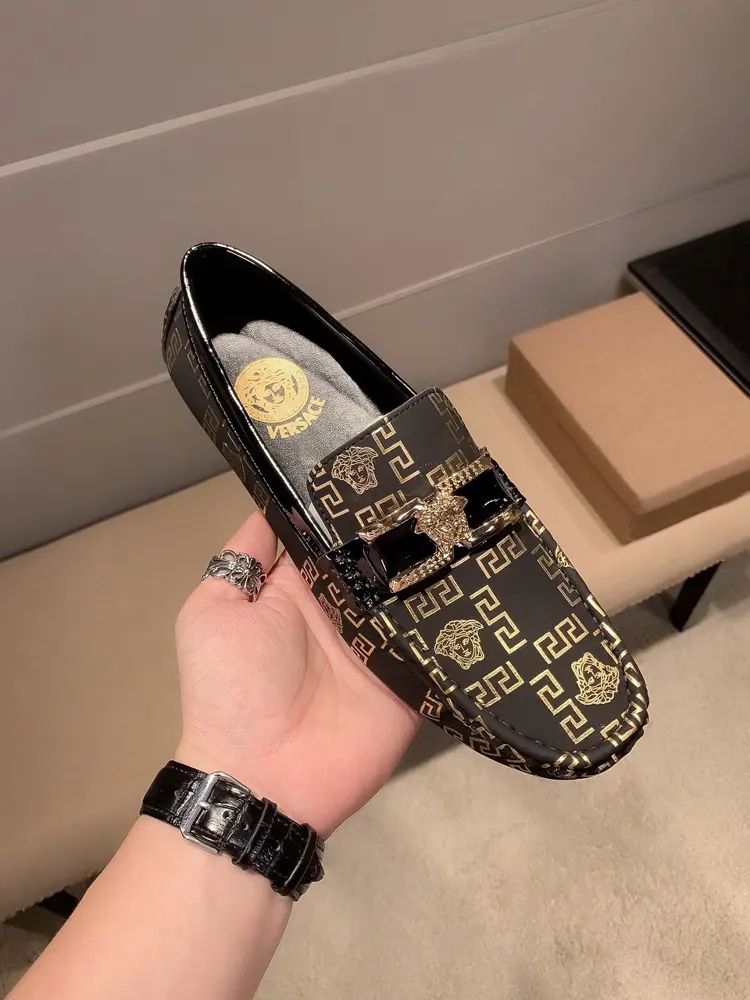 Versace men’s four-season casual loafers