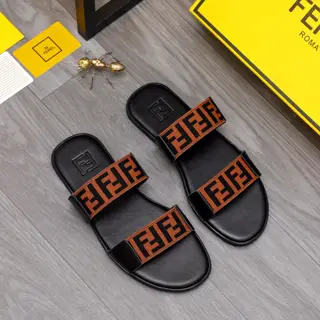 Fendi slippers