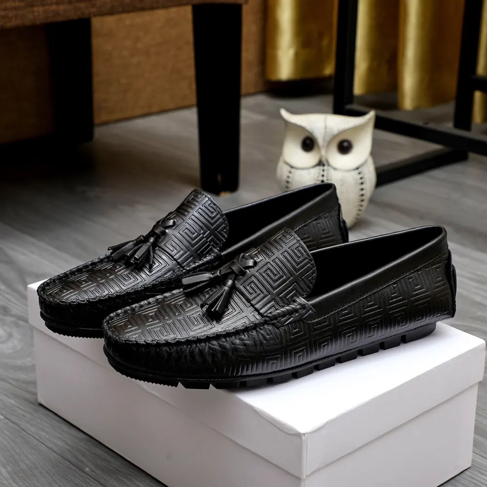 Versace Gommino is on the market. Original quality. 1:1 synchronization with the official