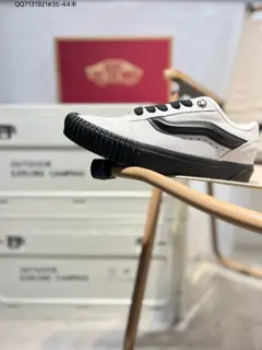 Vans low-top retro vulcanized casual sports shoes