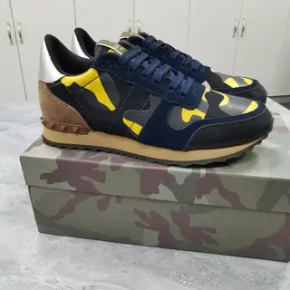 Valentino casual sports shoes