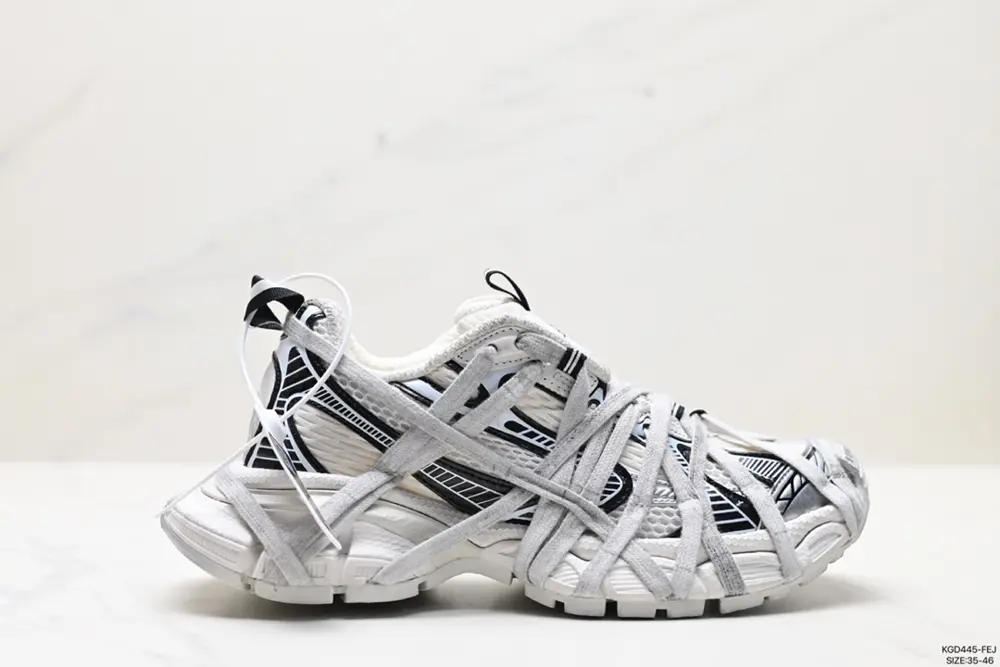 Balenciaga Runner Kith Four.Color Balenciaga 7.0 21ss latest color matching trend retro 778897