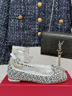 Roger Vivier classic rhinestone Mary Jane shoes