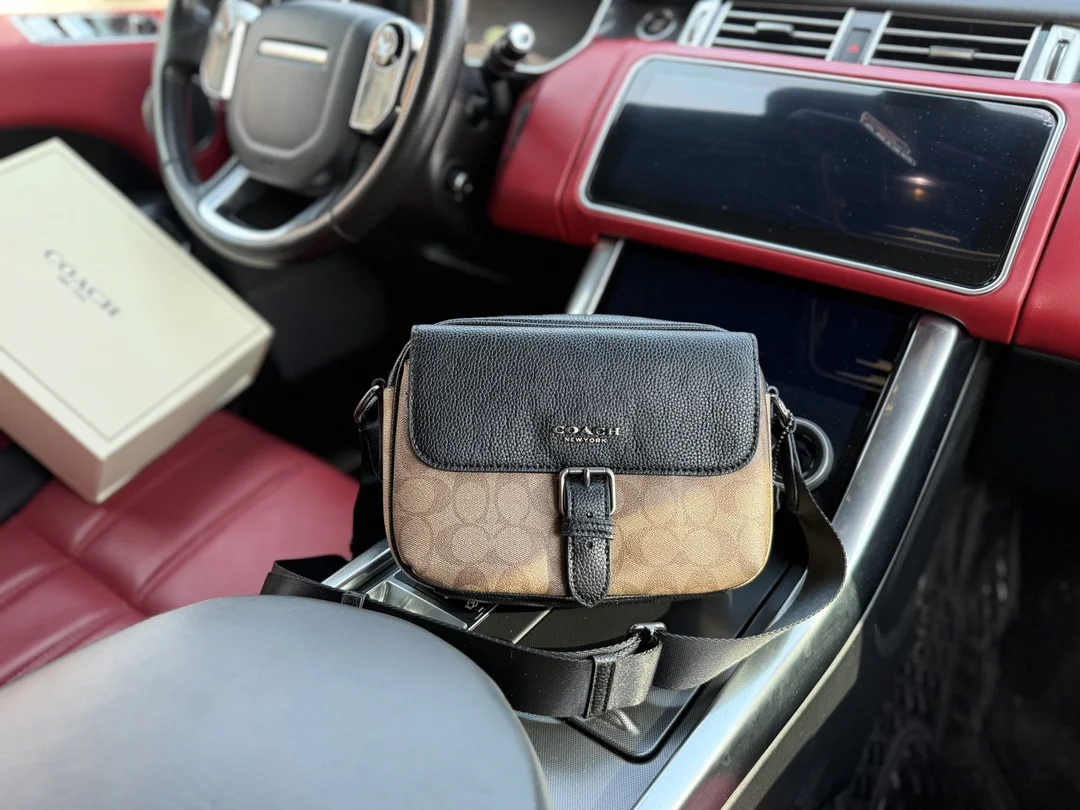 COACH Crossbody