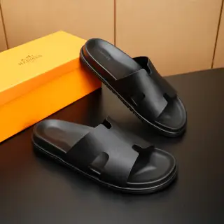 Hermès cowhide H slippers. Paris original flyback mold perfect creation of the highest