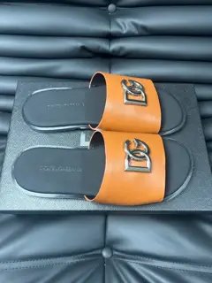 Dolce & Gabbana Logo Beach Slippers