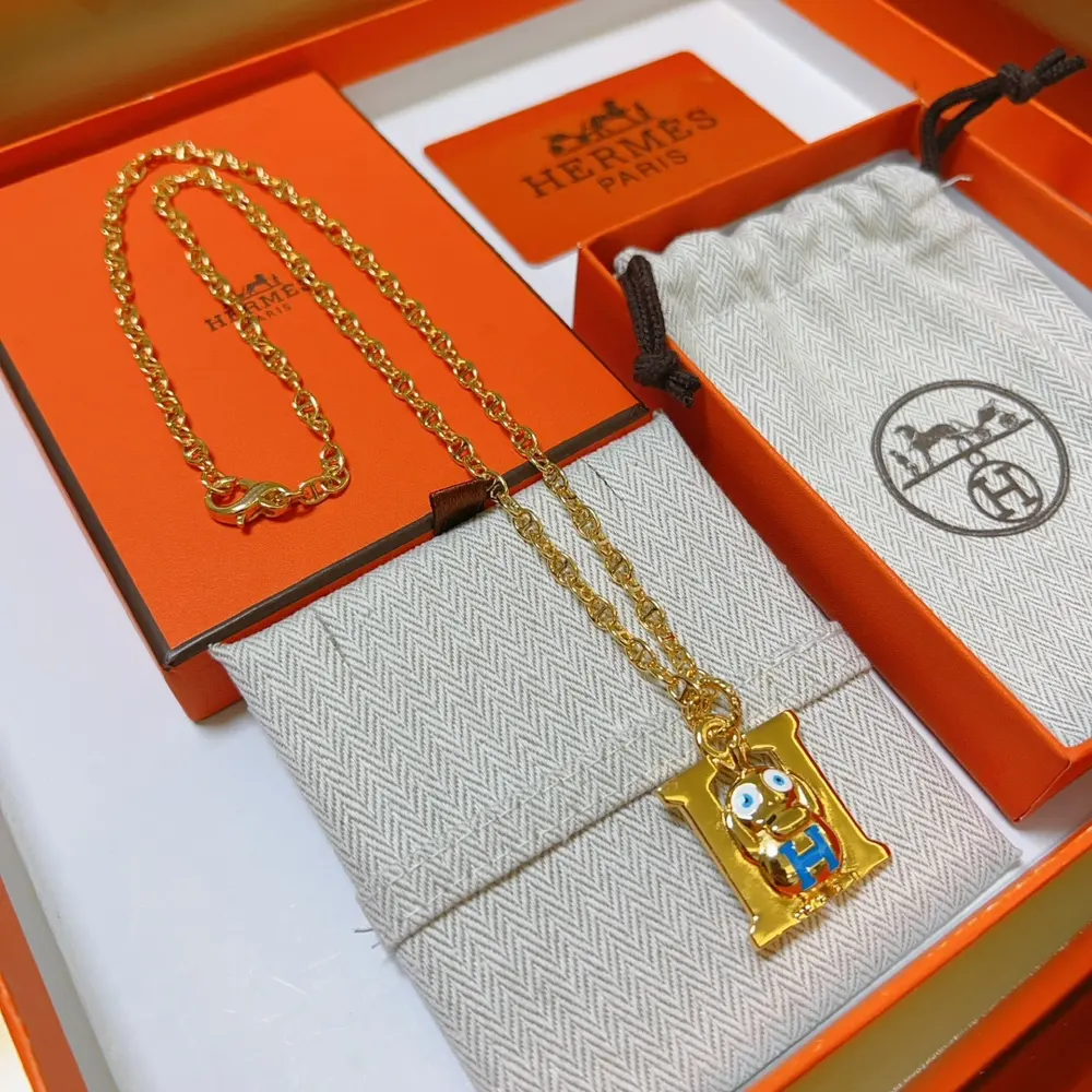 Hermès necklace New product launch HERMES must-have pig nose series jewelry High-end