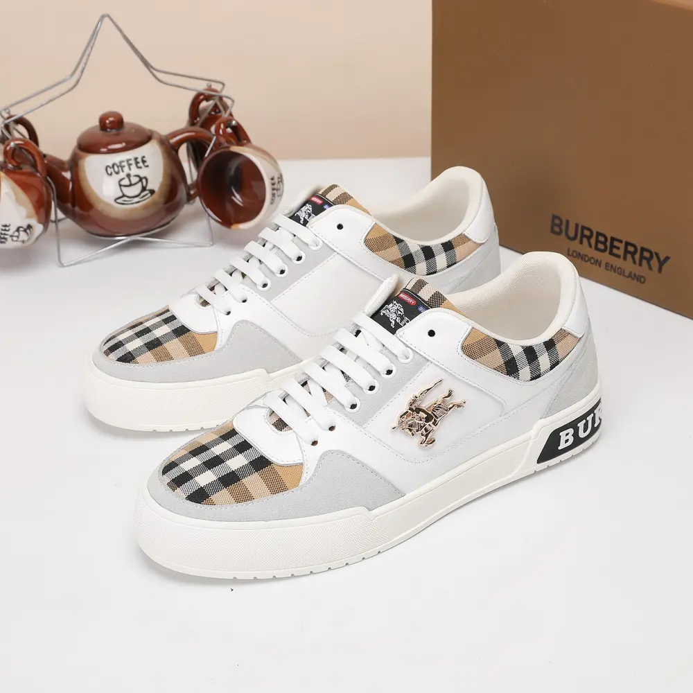 BURBERRY casual shoes