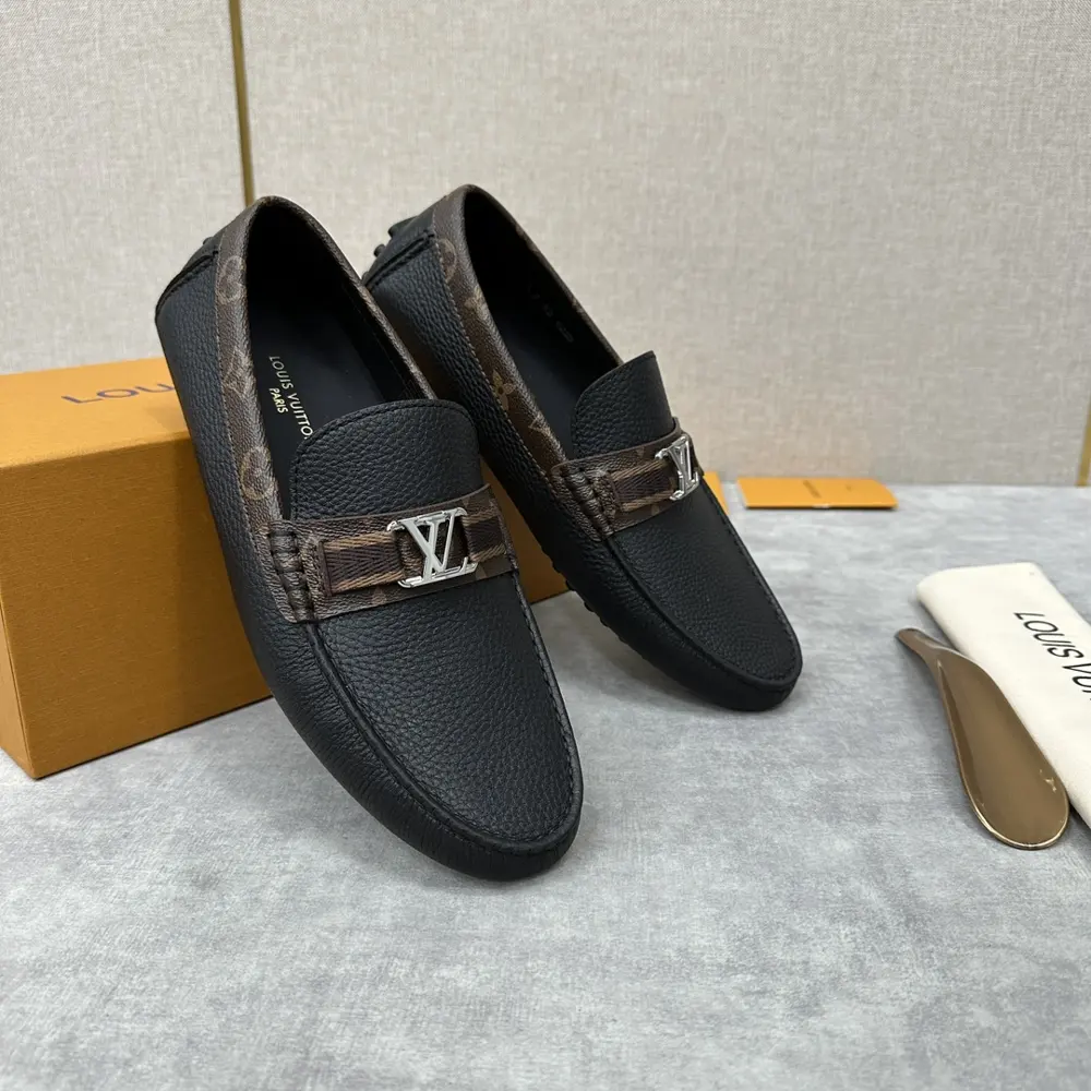 Louis Vuitton classic moccasins slip-on loafers