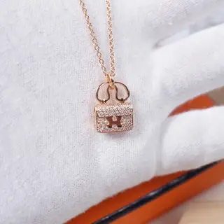 [Hermès full diamond bag necklace]