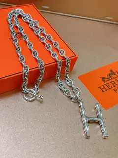 Hermès necklace New product launch HERMES must-have pig nose series jewelry High-end