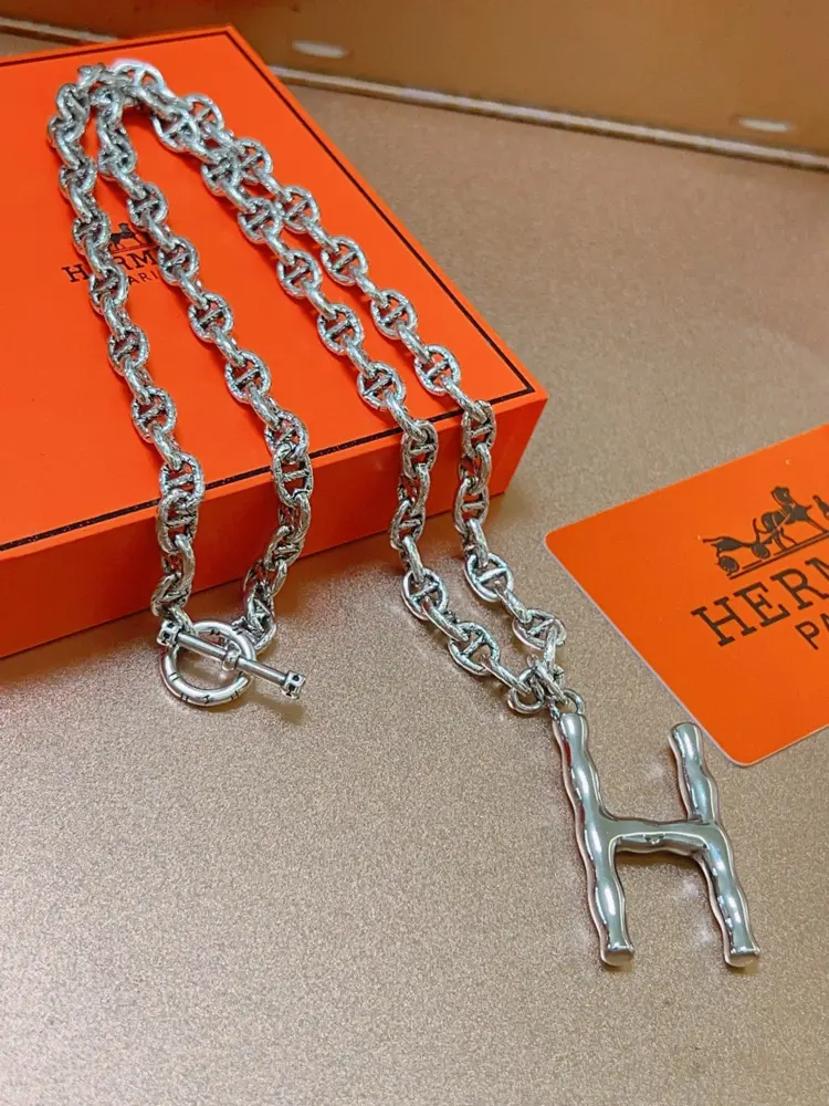 Hermès necklace New product launch HERMES must-have pig nose series jewelry High-end
