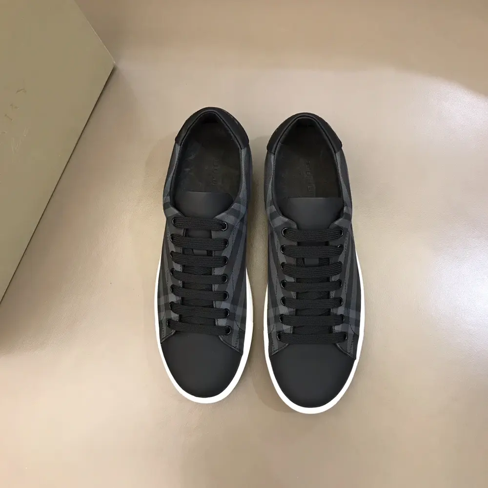 BURBERRY Classic Men’s Low-top Casual Shoes