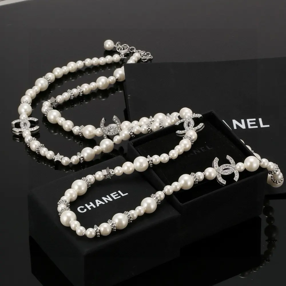 Chanel Double C Pearl Necklace Sweater Chain