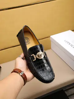 Versace men’s four-season bean shoes