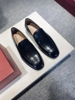 Salvatore Ferragamo leather shoes