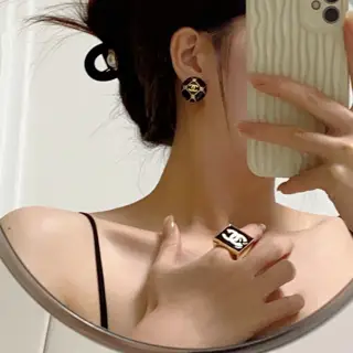 CHANEL style ear clips Earrings