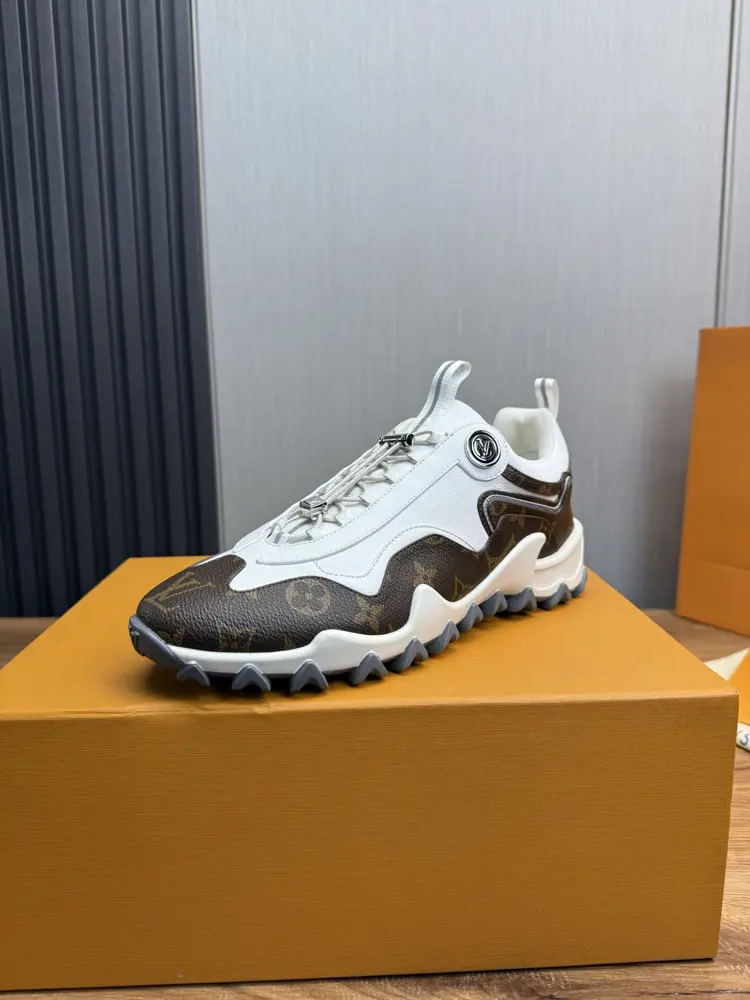 Louis Vuitton RUSH series outdoor leisure sports shoes jogging shoes