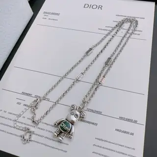 Dior vintage necklace for couples