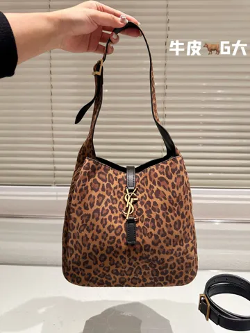 Yves Saint Laurent Bucket Bag