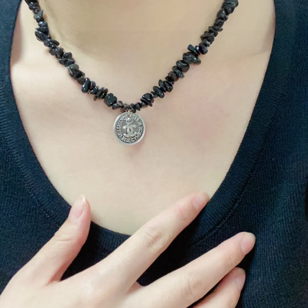 Chanel Double C Chanel style retro silver pendant black agate stone letter thick chain