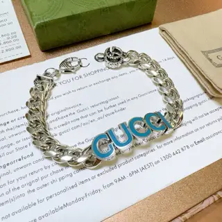 Gucci bracelet. High-end brand customization