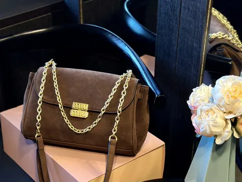 MiuMiu Baguette