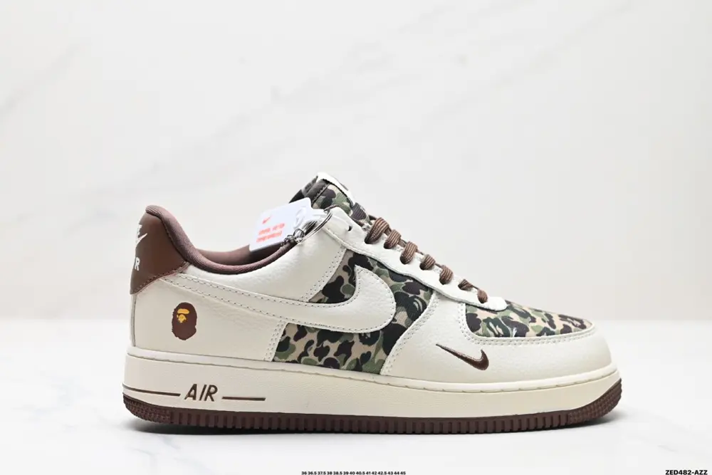 NIKE AIR FORCE 1’07 LV8 Sneakers KK1988-019