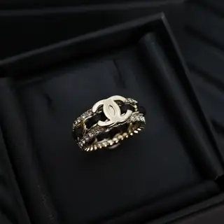 Chanel 24C new season’s hot-selling cowhide ring