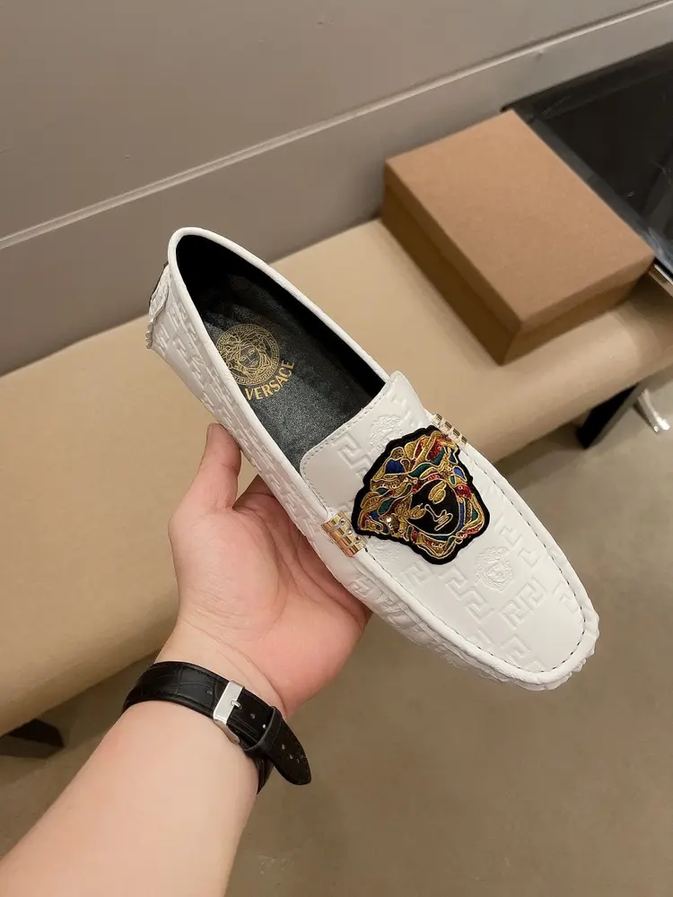 Versace The upper