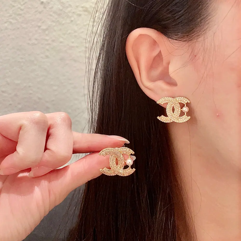 Second-hand Chanel Double C earrings