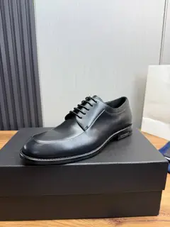 Prada men’s business casual leather shoes